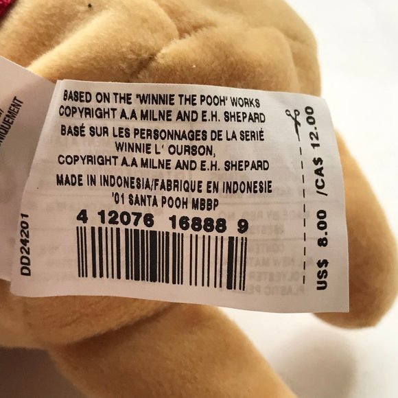 Vintage Disney Store Winnie the Pooh Christmas Santa Plush Stuffed Animal - Picture 11 of 12